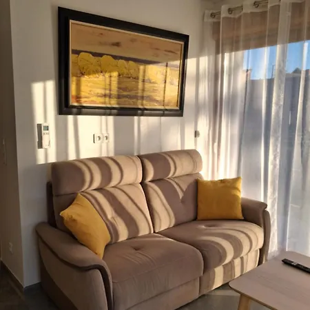 Du Papillon Calutre Domaine Du Papillon Calutre Carvin